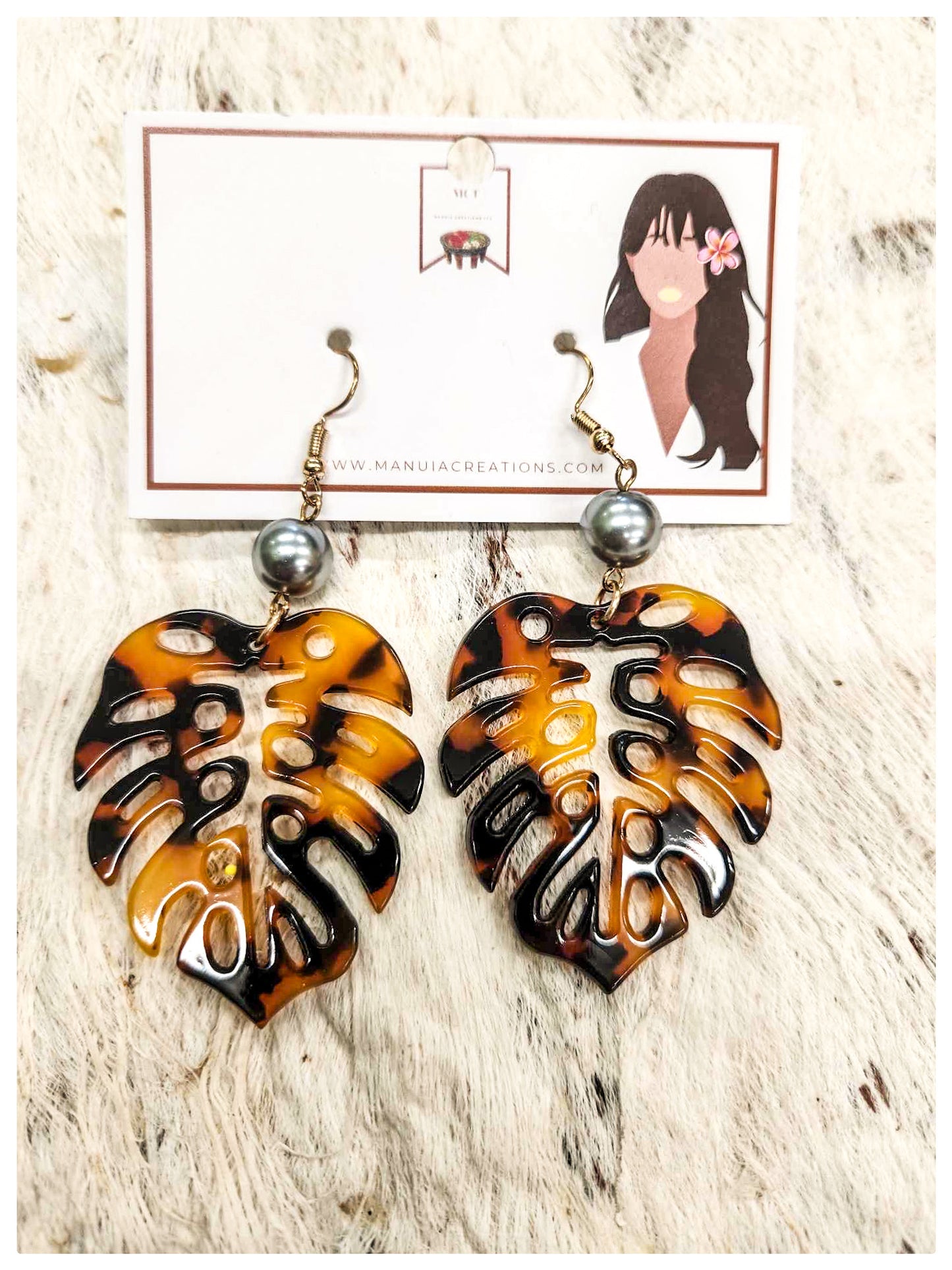 Laumei Earrings